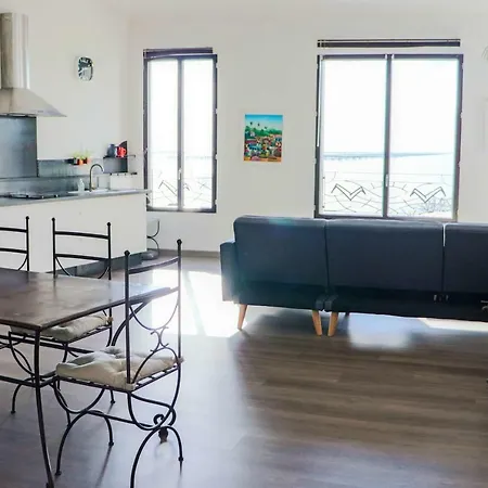 L'atelier Des Artisans Apartment